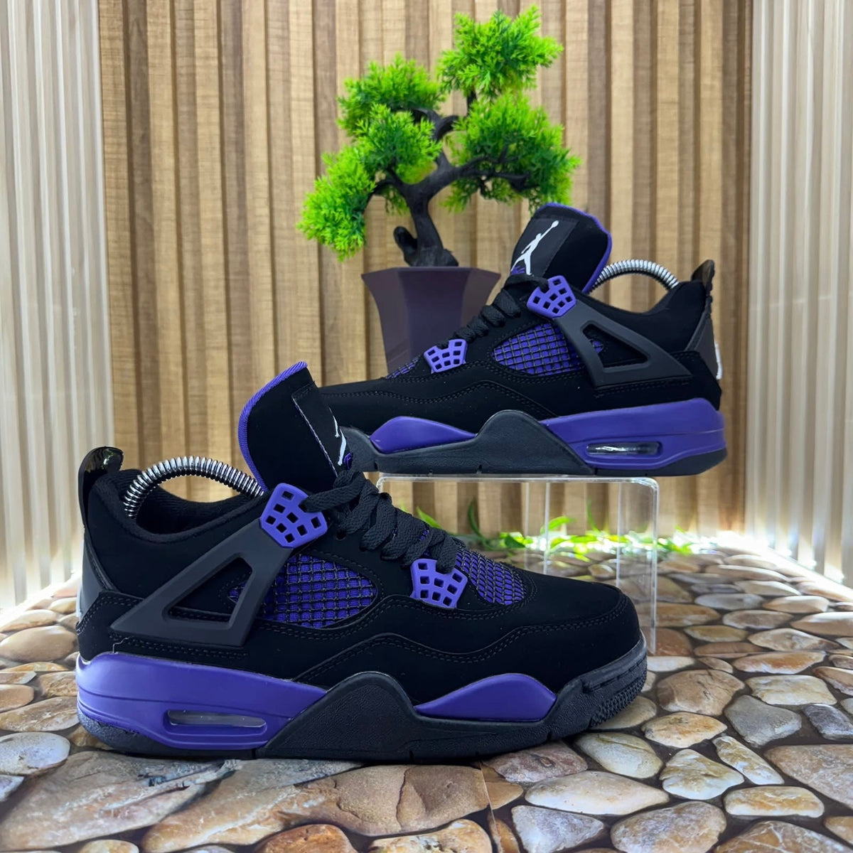 AIR JORDAN RETRO 4