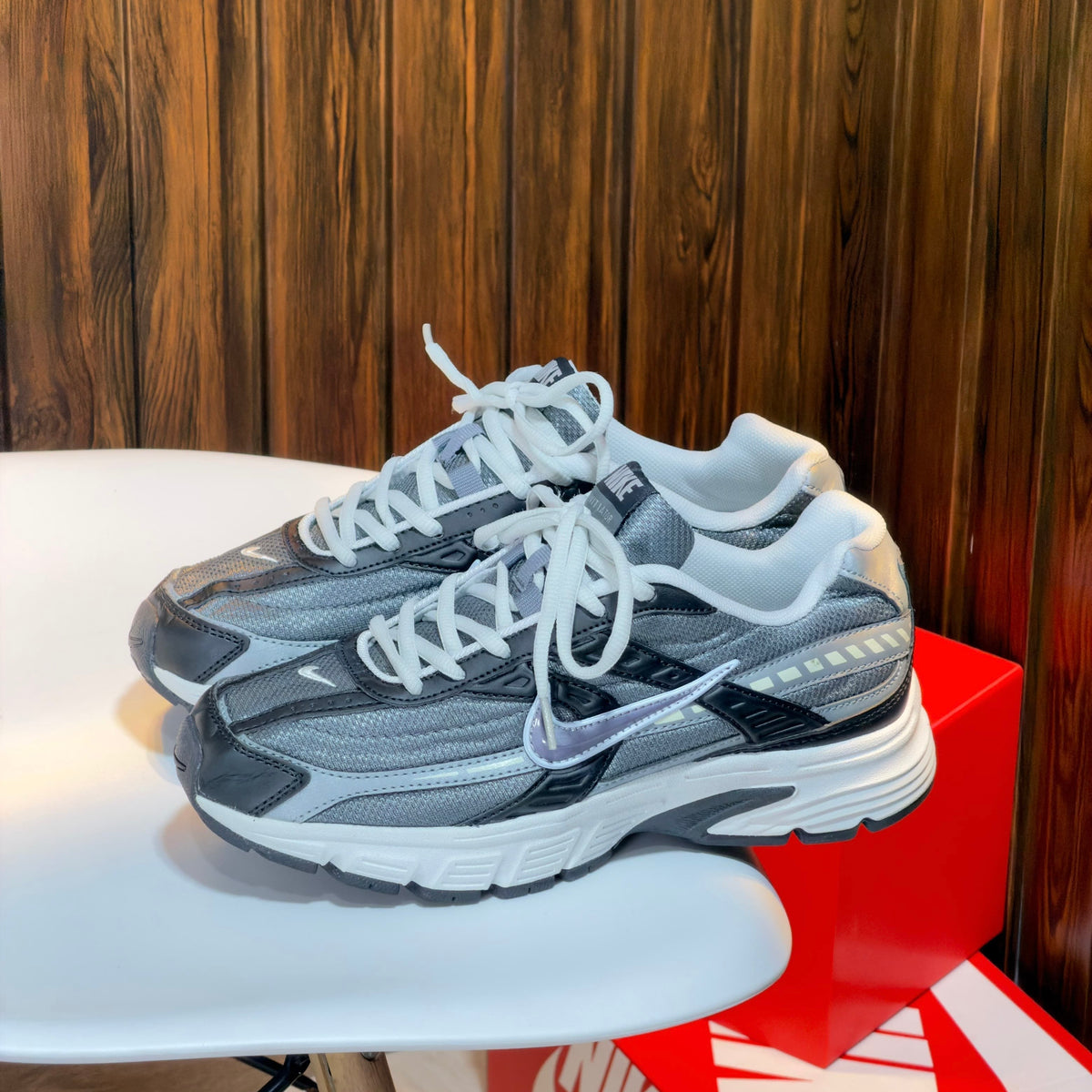 NIKE INITIATOR ( AAA)
