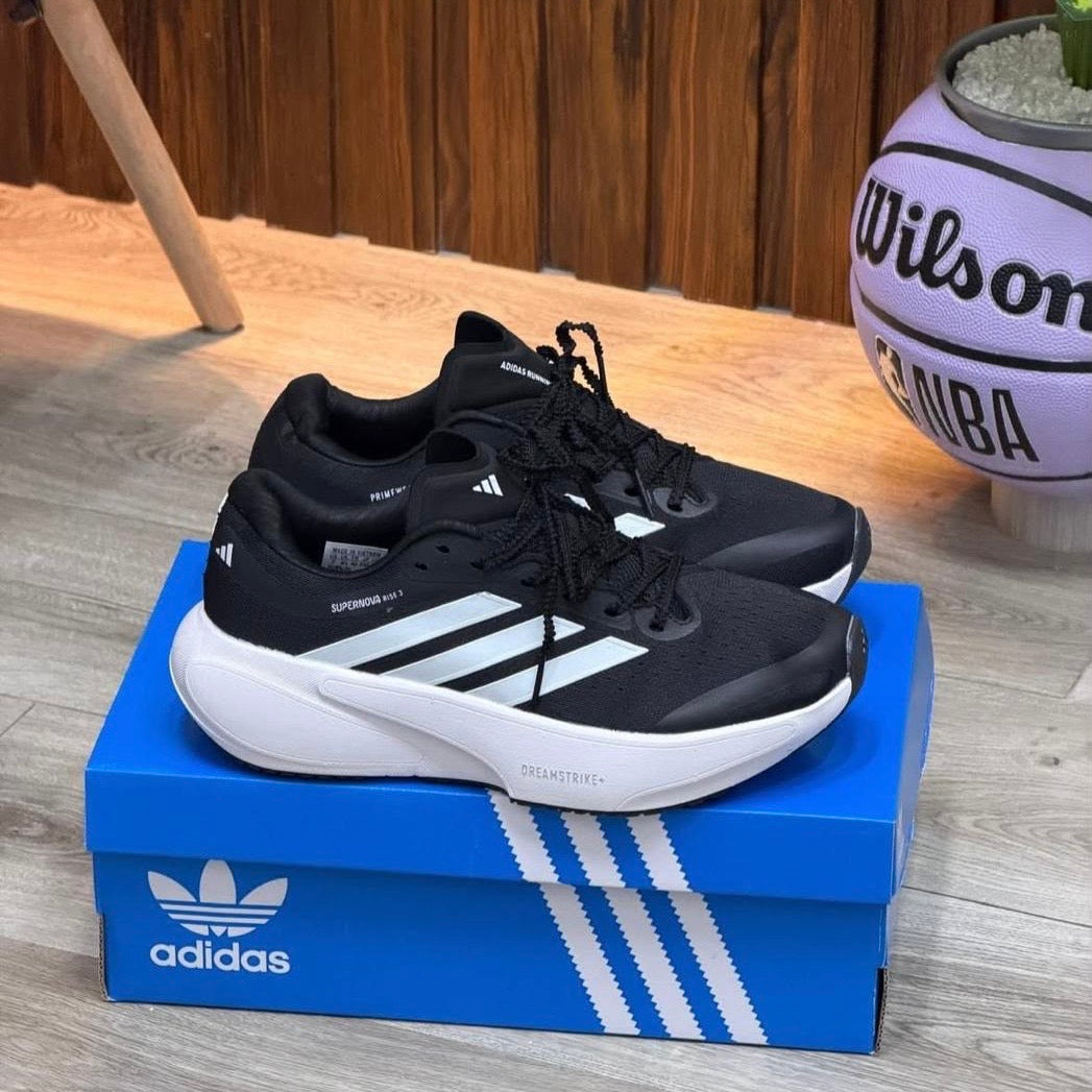 ADIDAS SUPERNOVA