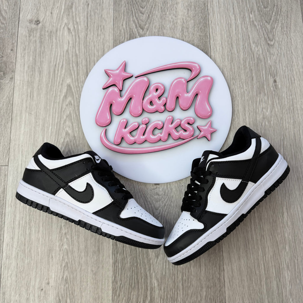 NIKE SB DUNK