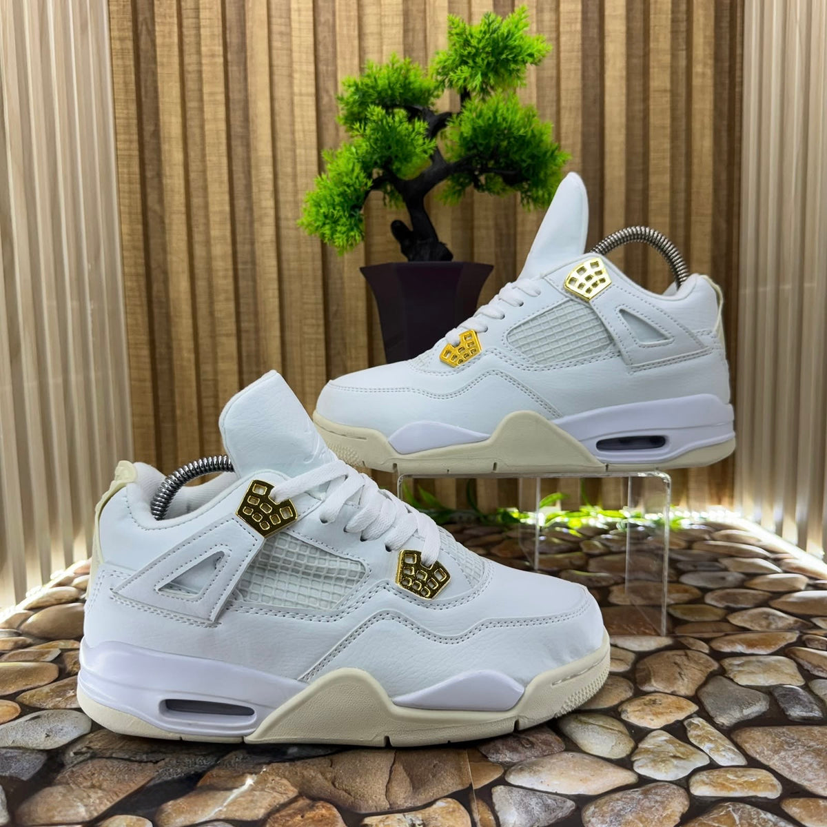 AIR JORDAN RETRO 4