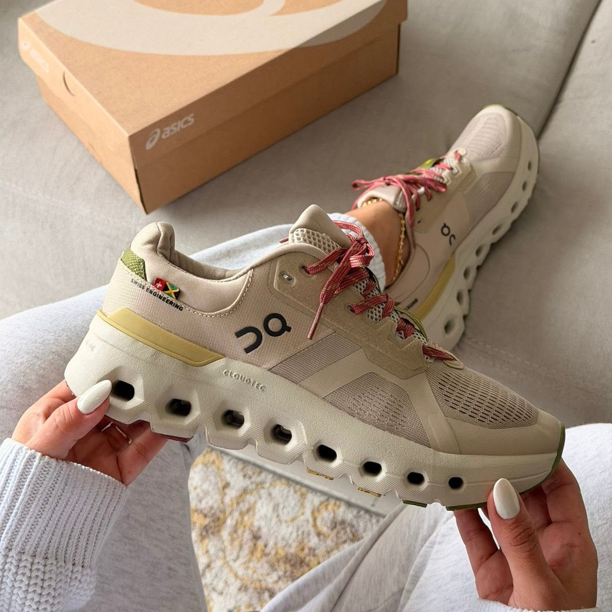 ON CLOUDRUNNER 2