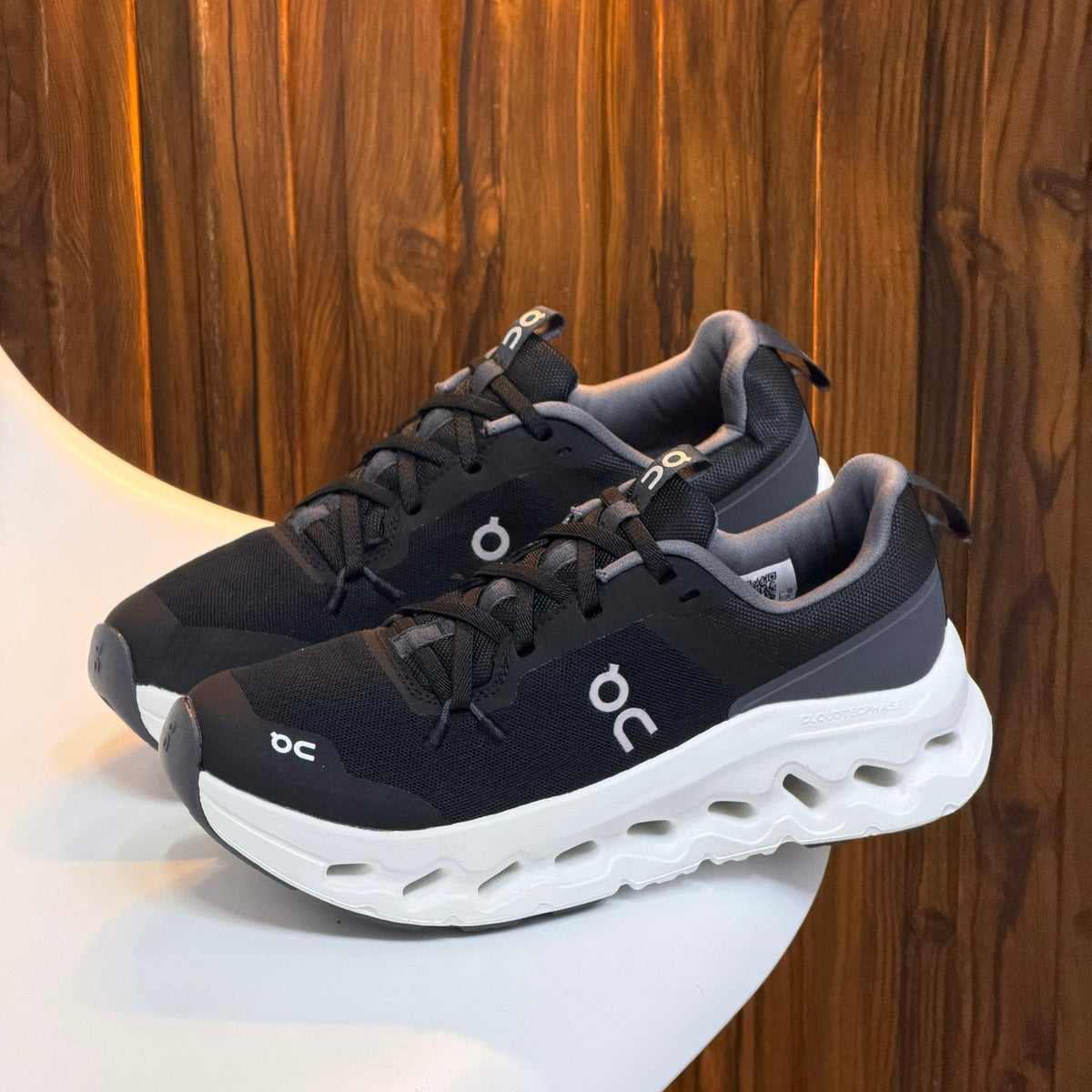 ON CLOUDSURFER