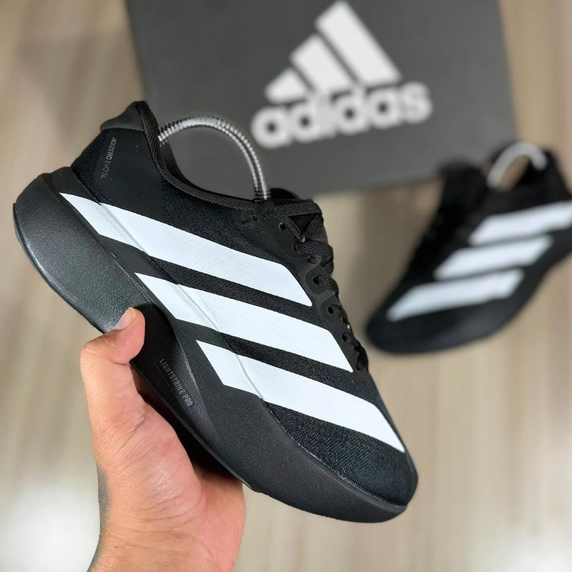 ADIDAS ADIZERO SL