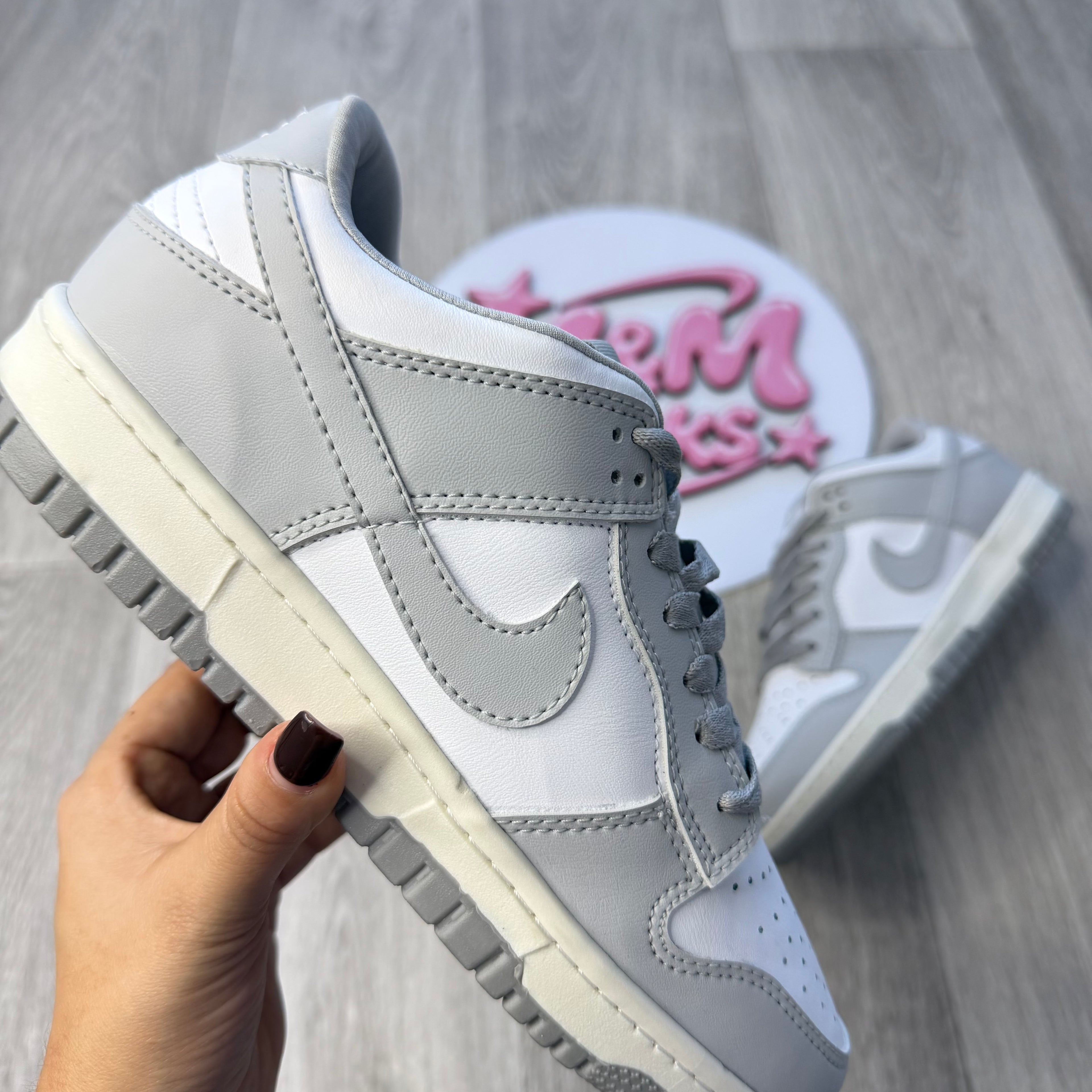 NIKE SB DUNK